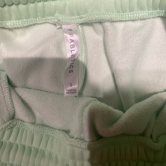 Fabletics Sweatpants - Picture 2 of 2